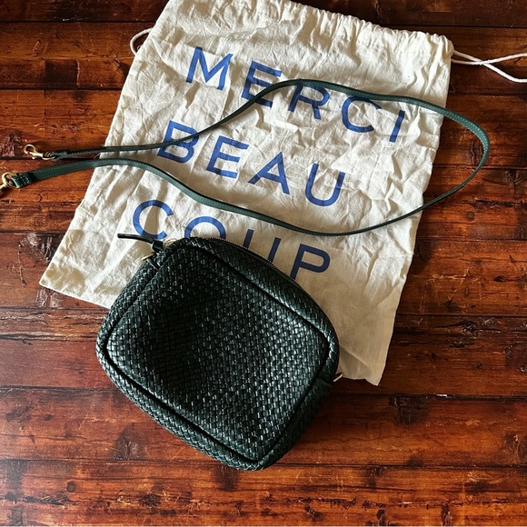 Clare V Handbags - Clare V Midi sac Deep Sea woven
